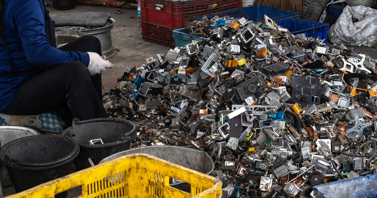 electronic aluminum waste